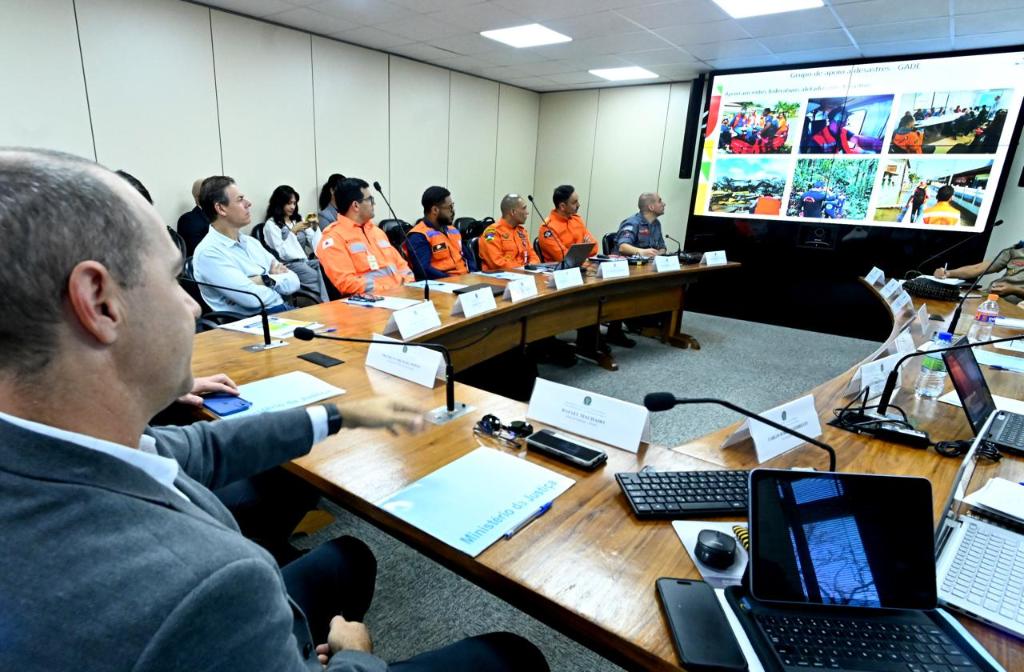Corpo de Bombeiros de MT participa de reunião nacional para padronizar atuação em desastres