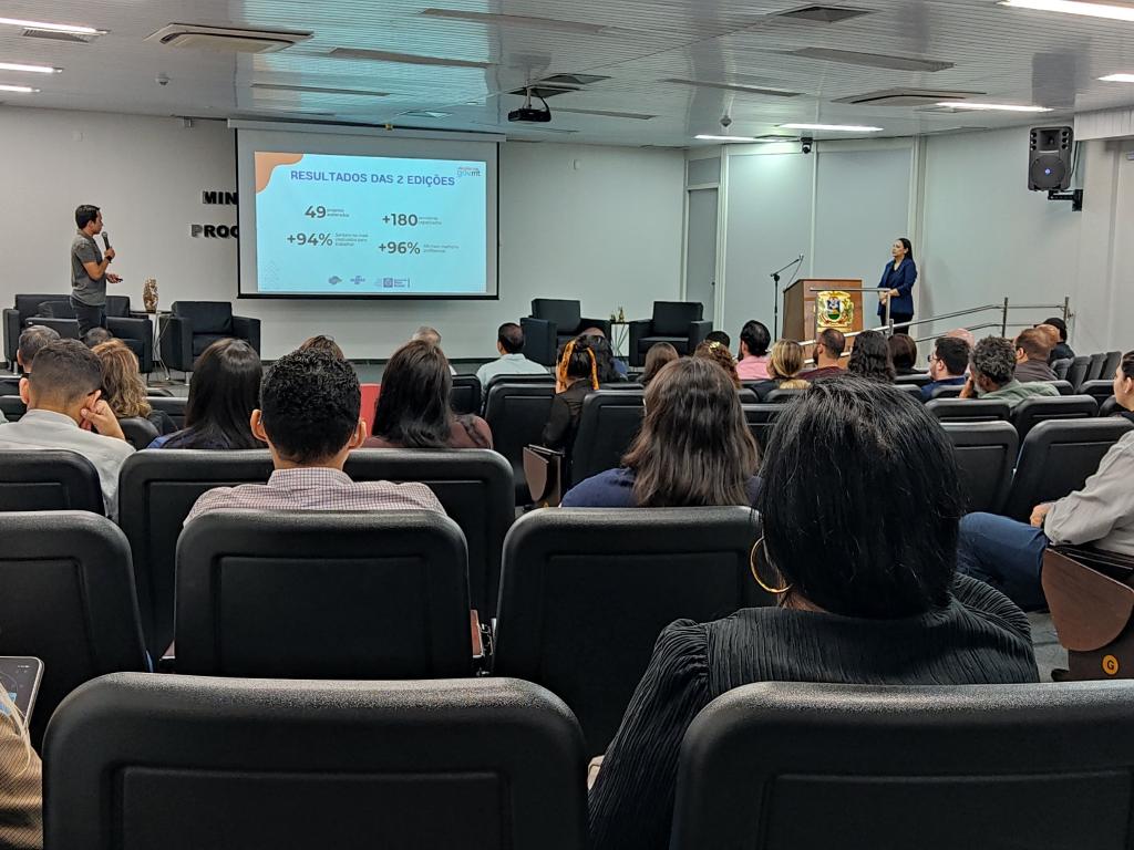 Seplag realiza palestra sobre futuro inovador no lançamento Acelera Gov.MT