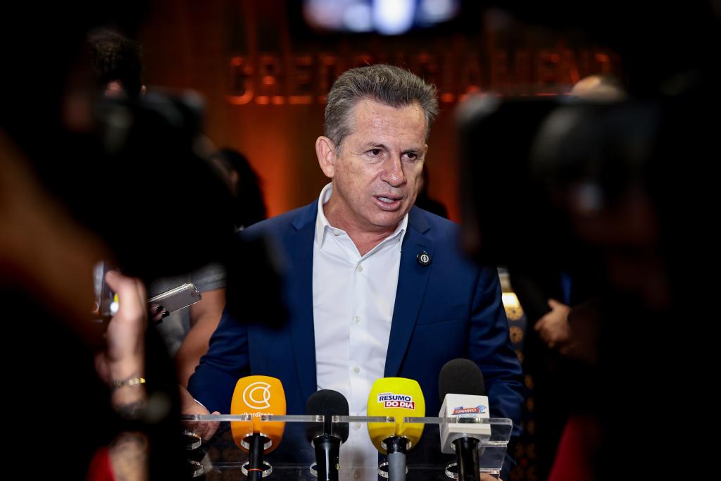 Governador Mauro Mendes recebe alta e vai continuar tratamento em casa