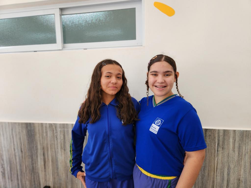 Escolas da rede estadual recebem kits de laboratório para aproximar teoria e prática e tornar as aulas mais dinâmicas