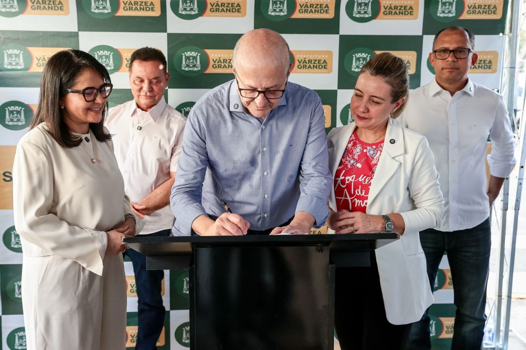 Seaf entrega novos equipamentos para impulsionar agricultura familiar em Várzea Grande