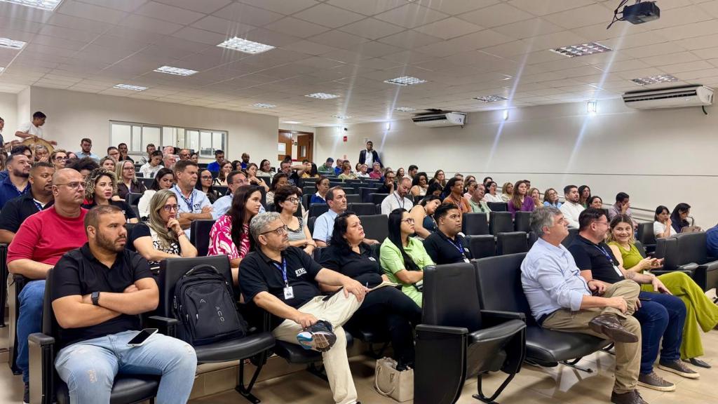 Gestores de Etecs enfatizam resultado positivo em 2025 e se preparam para ampliar ações em 2026