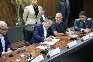 Governo lança novos serviços do Corpo de Bombeiros para modernizar prevenção e resposta a incêndios urbanos