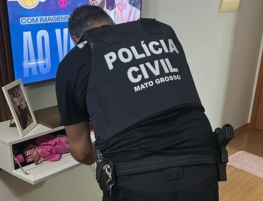 Polícia Civil cumpre 43 ordens judiciais para apurar inserção de dados falsos em sistemas do município