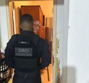 Polícia Civil cumpre mandado de prisão contra homem investigado por crime de exploração sexual