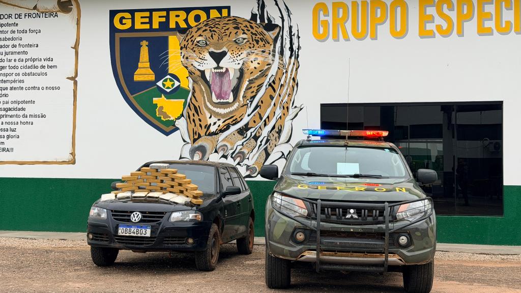 Gefron apreende 28 kg de drogas e gera prejuízo de R$ 541 mil ao crime organizado